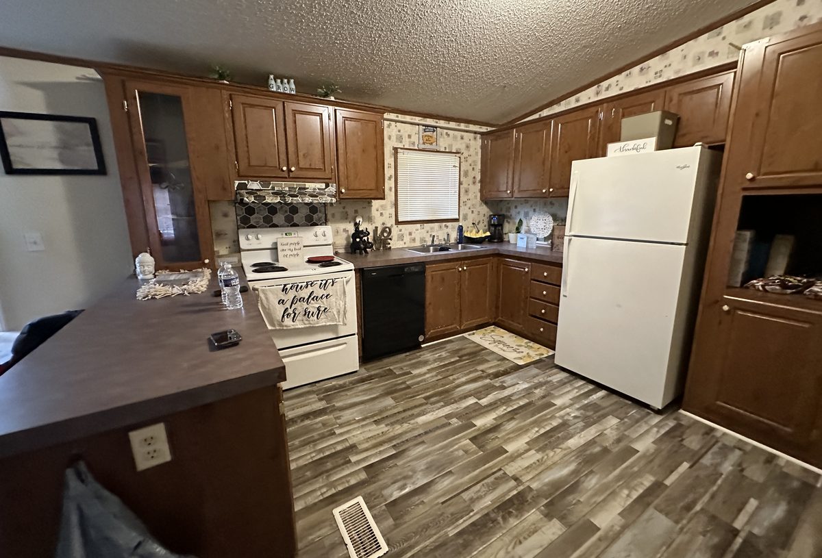 Pickens SC kitchen before renovation by Elevation Home Partners